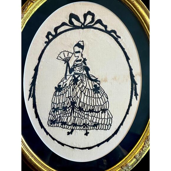 Vintage Needlepoint Silhouette Pair-Oval Gold Frame-Wall Art-Embroidery-Portrait - Picture 3 of 7